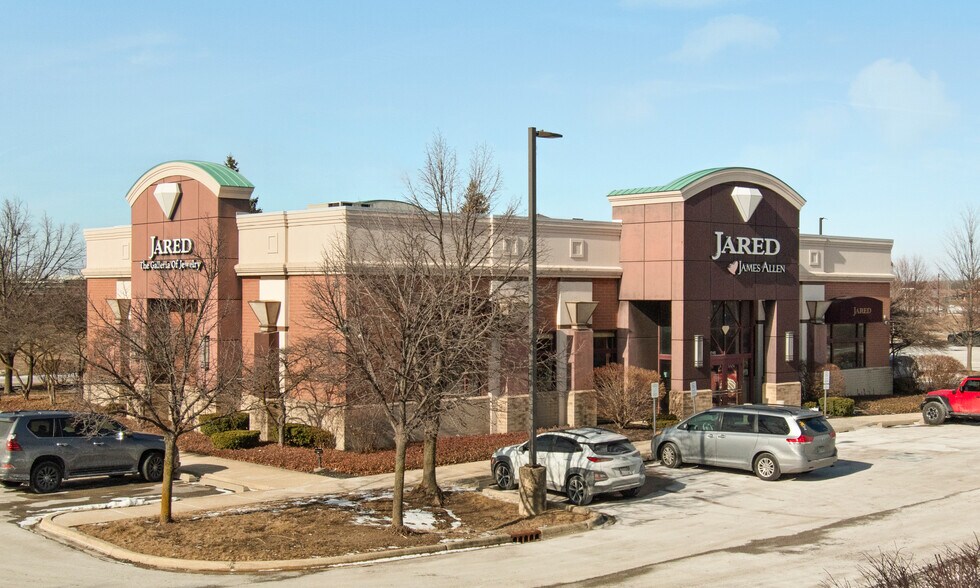 More Photos Of 1016 N Route 59, Aurora Freestanding For Sale