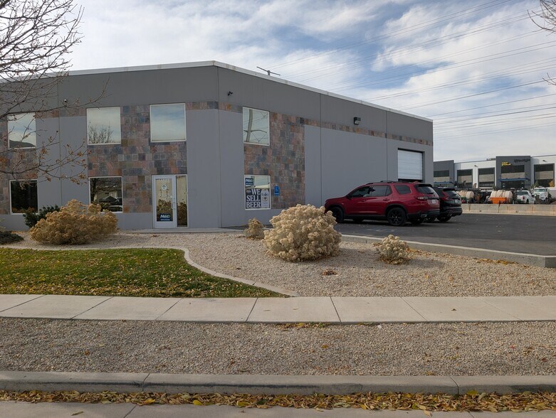 More Photos Of 14648 S 800 W, Bluffdale Warehouse For Lease