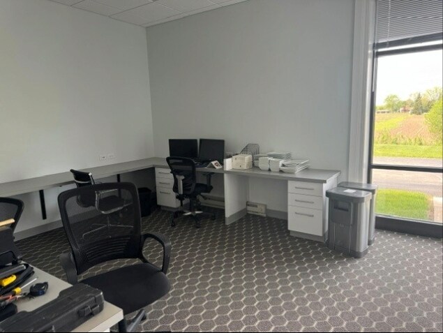 More Photos Of 2593 Development Dr, Green Bay Medical For Lease