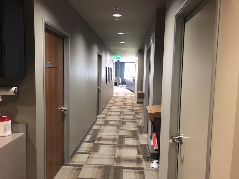 More Photos Of 329 Primrose Rd, Burlingame General Retail For Sale