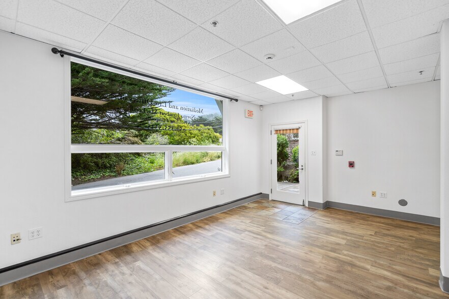 More Photos Of 200 San Marlo Way, Pacifica Office Residential For Lease