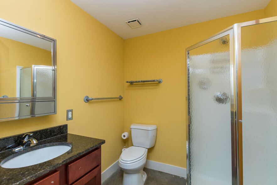 More Photos Of 100 S Greentree Ln, Foley Medical For Sale