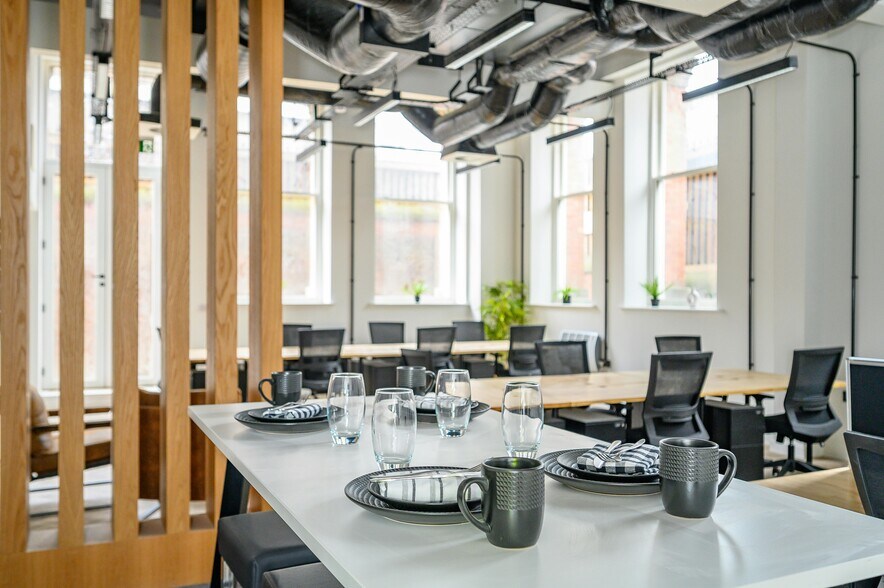 More Photos Of 2 Great George St, Leeds Coworking Space