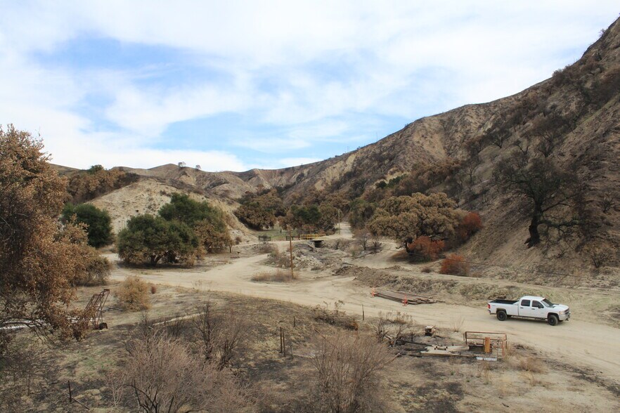 More Photos Of 31029 Hasley Canyon Rd, Castaic Land For Sale