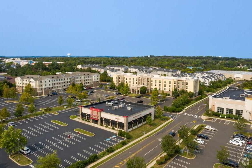 More Photos Of 117 Garden Golf Blvd, North Wales Restaurant For Lease