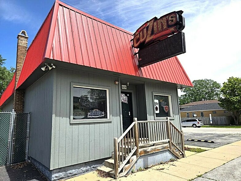 Primary Photo Of , Midlothian General Retail For Sale