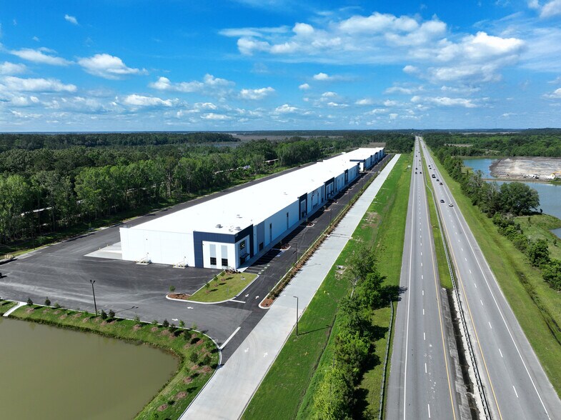 Primary Photo Of Veterans Parkway, Savannah Unknown For Lease