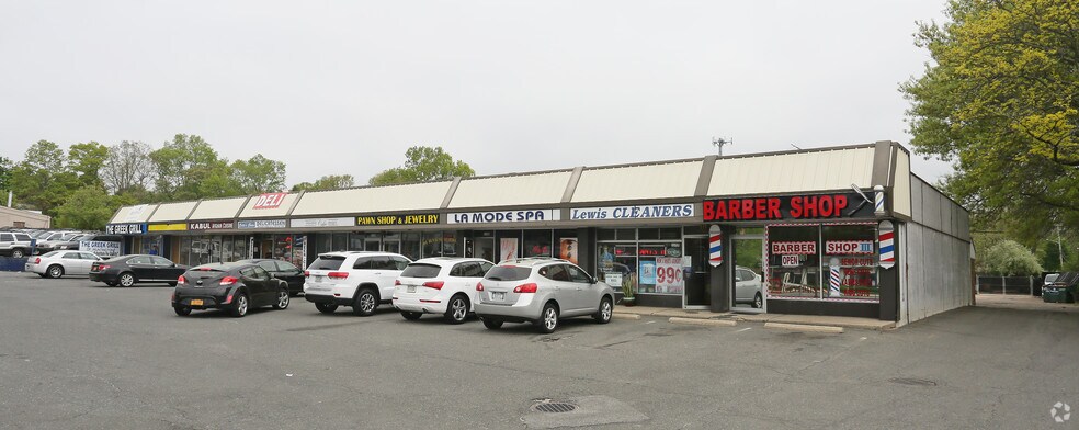 Primary Photo Of 1151-1157 E Jericho Tpke, Huntington Unknown For Lease