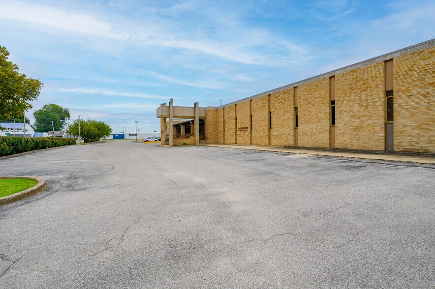 More Photos Of 1401 Frederica St, Owensboro Manufacturing For Sale