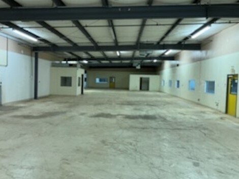 More Photos Of 1 W Earl Cummings Loop, Roswell Unknown For Sale