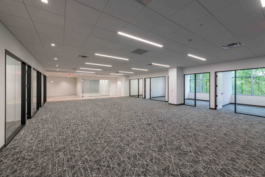 More Photos Of 22001 Loudoun County Pky, Ashburn Unknown For Lease