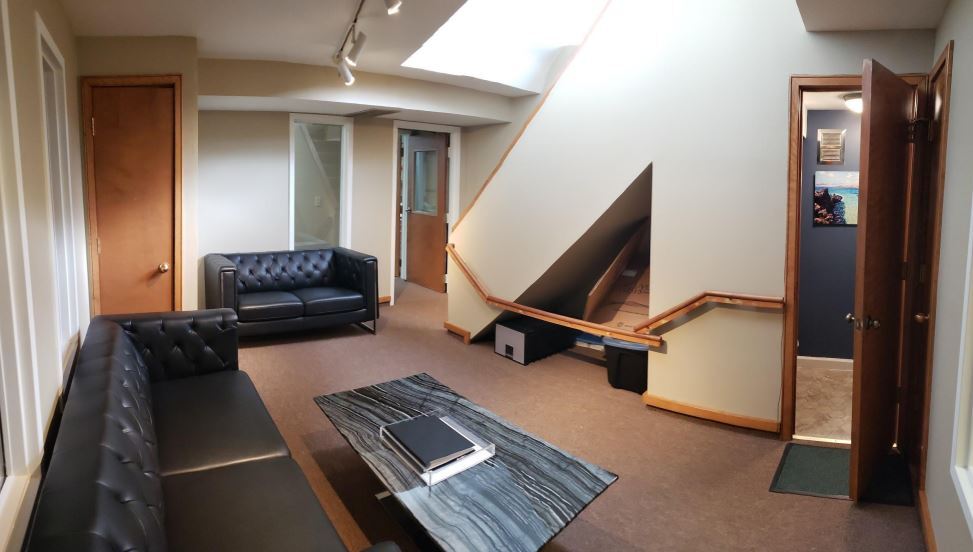 More Photos Of 175 Main St S, Woodbury Medical For Sale