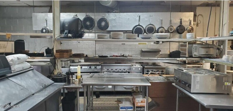 More Photos Of 16045 Hwy 641 S, Bath Springs Restaurant For Sale