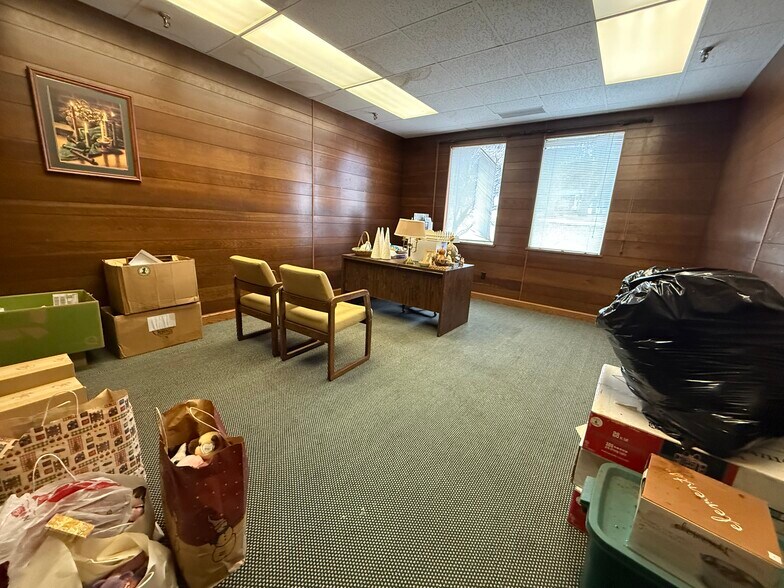 More Photos Of 8665 Station St, Mentor Warehouse For Sale