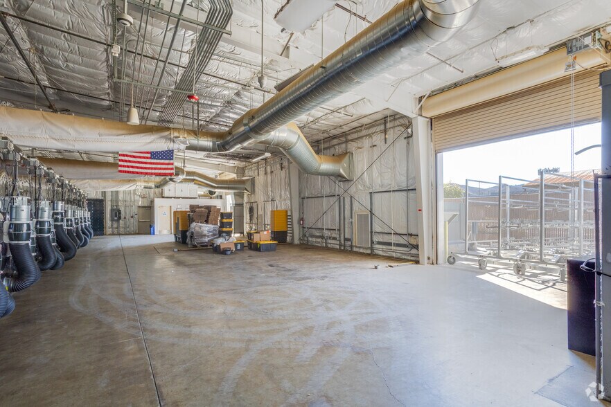 More Photos Of 301 E Laurel Ave, Lompoc Warehouse For Sale