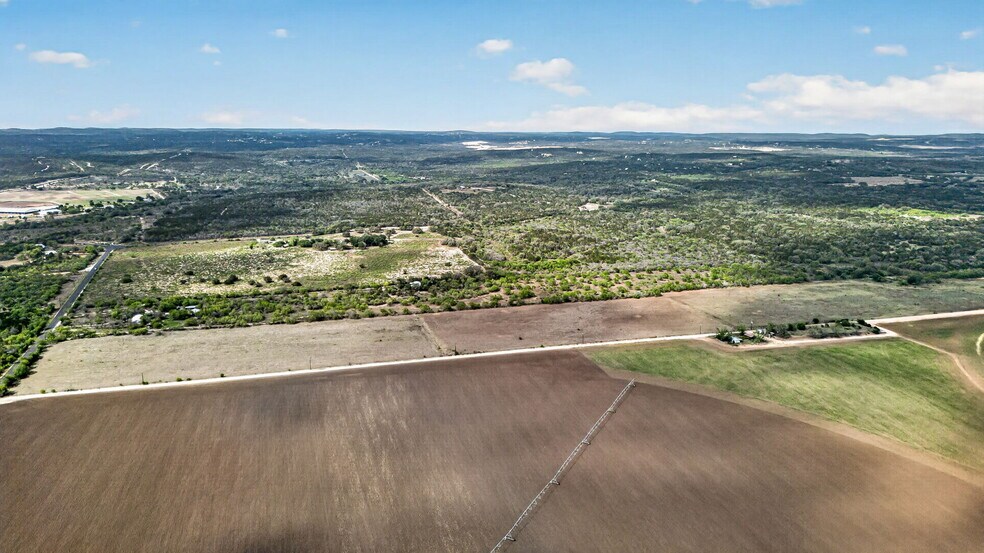 More Photos Of 1151 County Road 2615, Rio Medina Land For Sale