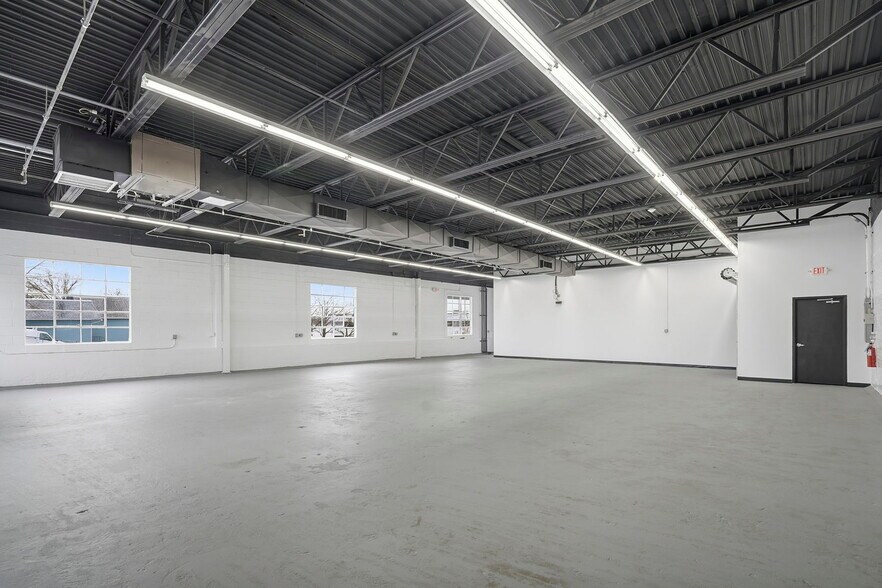 More Photos Of 145 S Main St, Port Chester Auto Repair For Sale