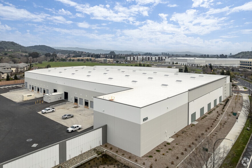 Primary Photo Of 4700 Business Center Dr, Fairfield Warehouse For Lease
