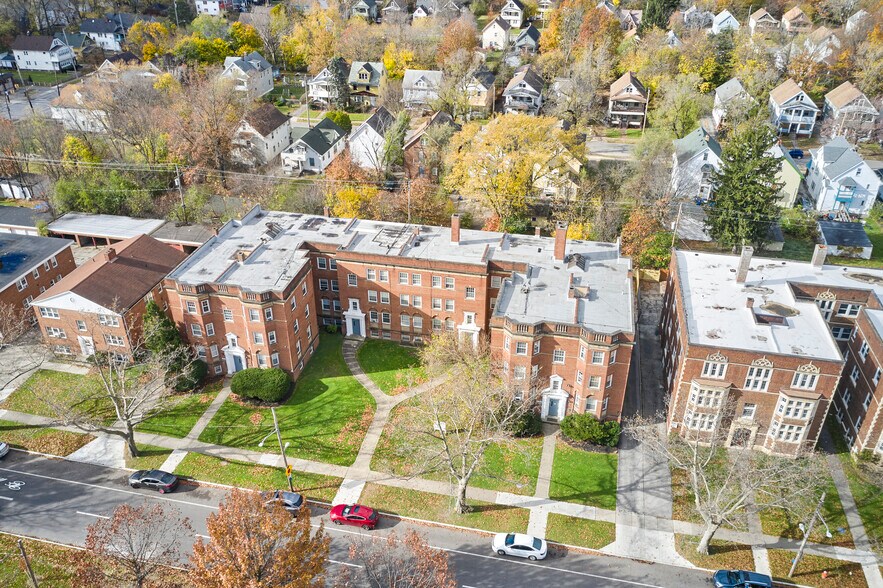 More Photos Of 3016 S Moreland Blvd, Cleveland Multifamily For Sale