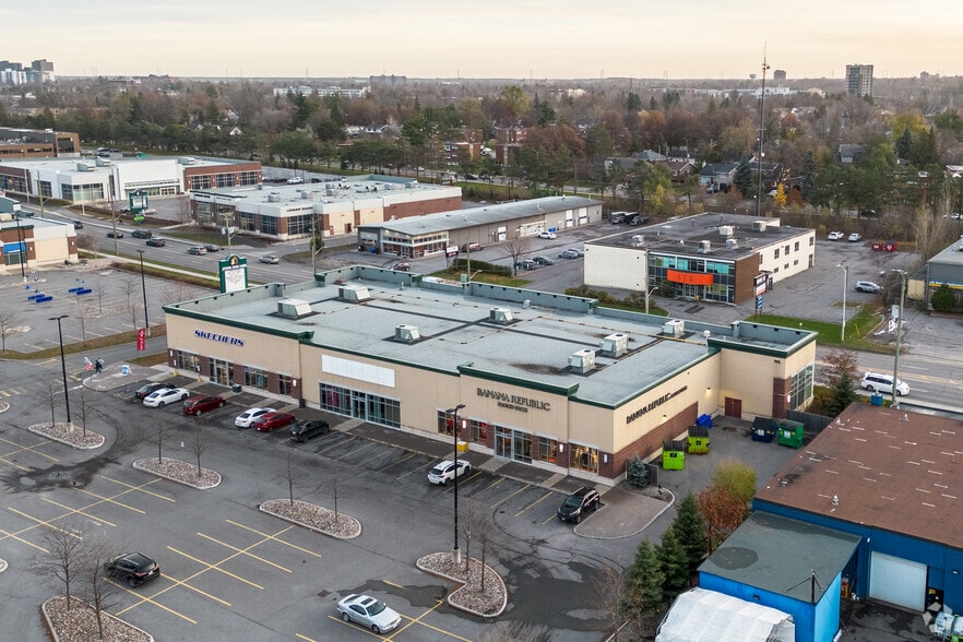 Primary Photo Of 575 Industrial Ave, Ottawa General Retail For Lease