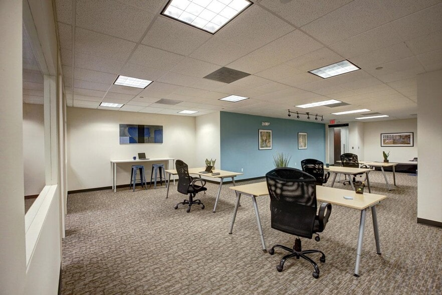 More Photos Of 1161 Murfreesboro Rd, Nashville Office For Lease