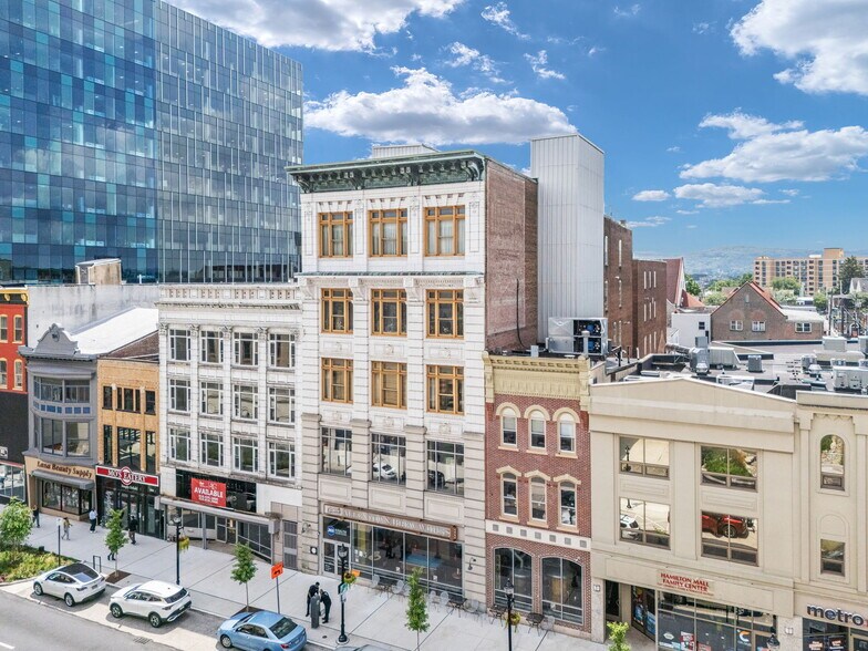 More Photos Of 812-814 W Hamilton St, Allentown Loft Creative Space For Sale