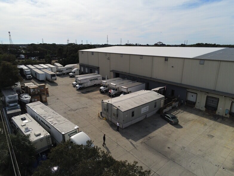 More Photos Of 5160 N 140th Ave, Clearwater Warehouse For Sale