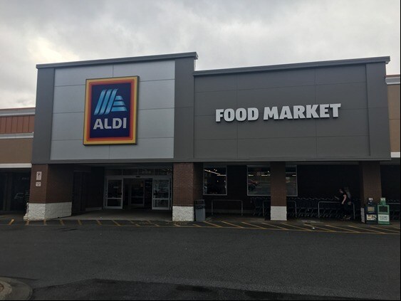 More Photos Of 819-821 S Main St, Kernersville Unknown For Lease