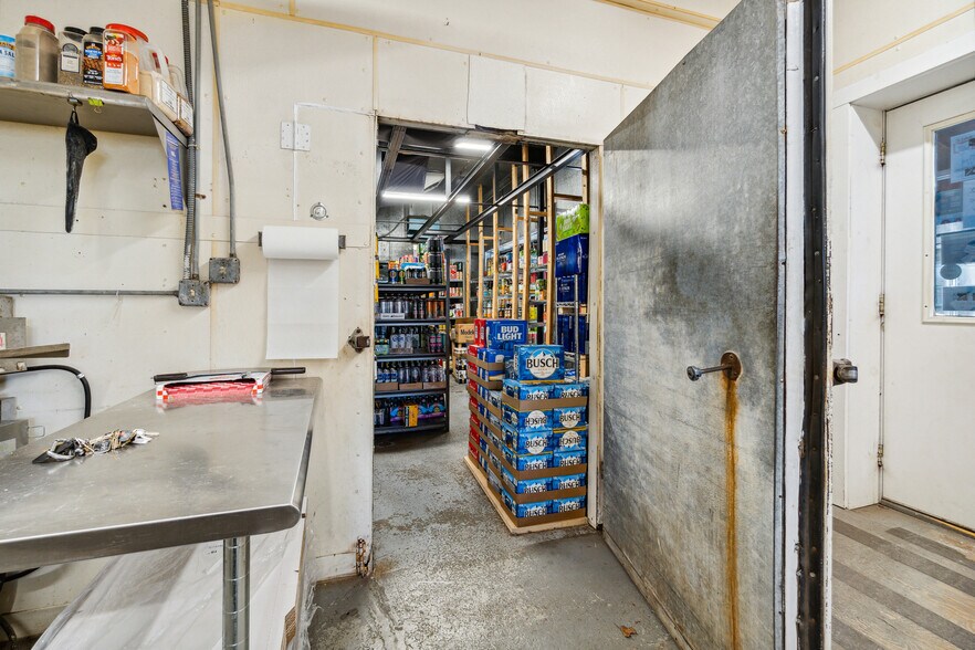 More Photos Of 14340 State Route 58, Oberlin Freestanding For Sale