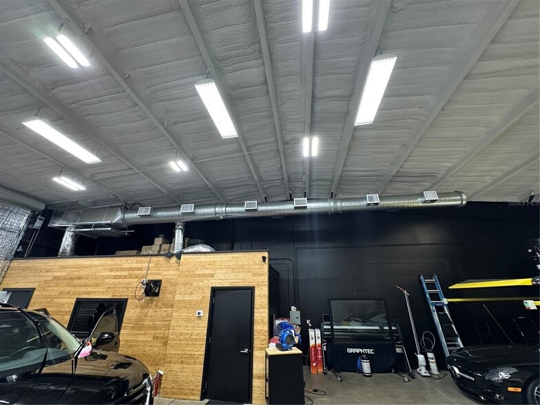 More Photos Of 4457-4459 Holden Rd, Lakeland Warehouse For Sale