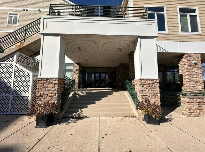 More Photos Of 110 Channel Marker Way, Grasonville Office For Lease