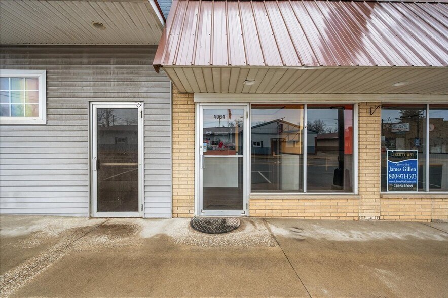 More Photos Of 4084 Huron St, North Branch Restaurant For Sale