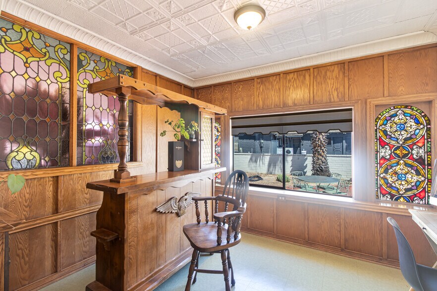 More Photos Of 2048 Mentone Blvd, Mentone Storefront Retail Residential For Sale