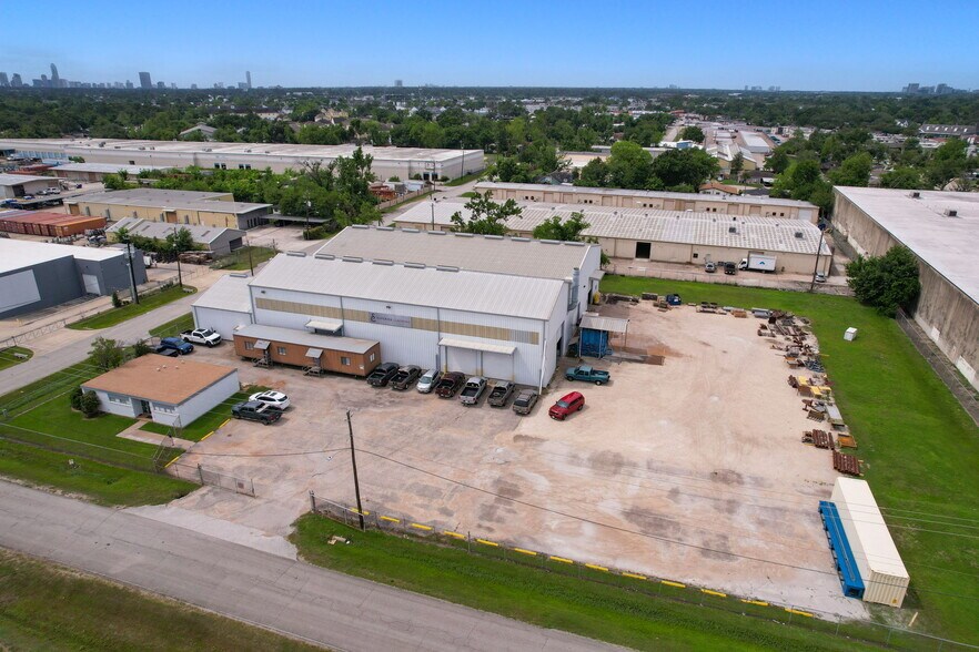 Primary Photo Of 11505 Todd St, Houston Manufacturing For Lease