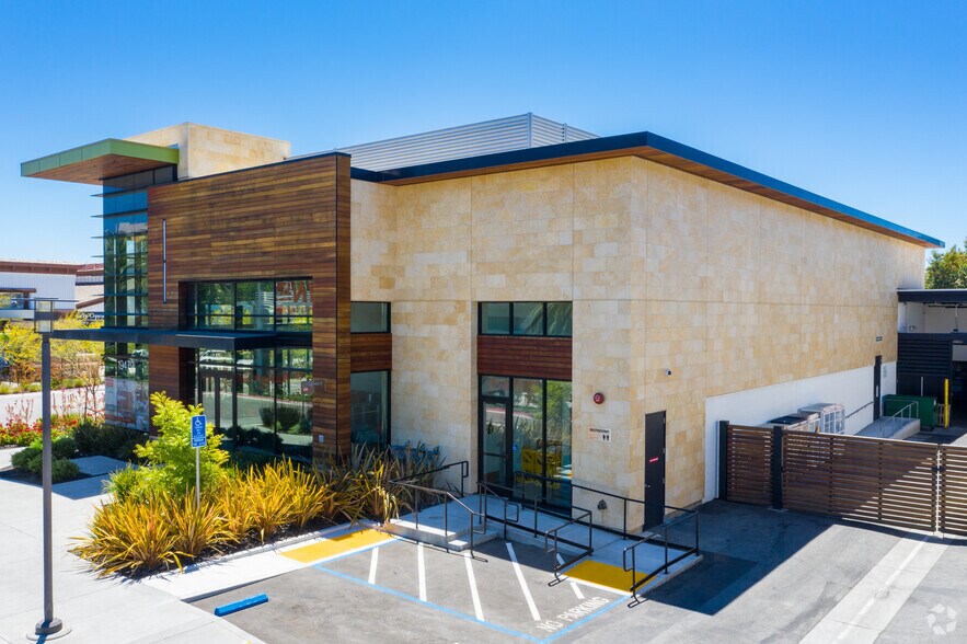 More Photos Of 19479-19499 Stevens Creek Blvd, Cupertino Unknown For Lease