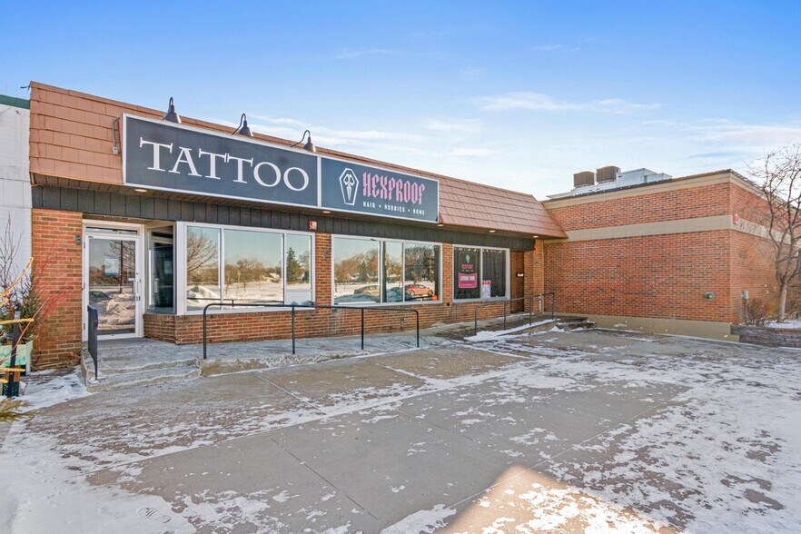 Primary Photo Of 5611 Chicago Ave, Minneapolis Storefront For Sale