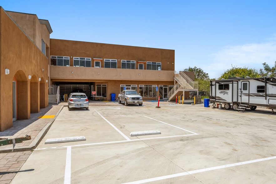 More Photos Of 165 W San Ysidro Blvd, San Ysidro General Retail For Sale