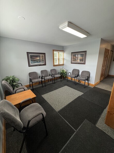 More Photos Of 1134 Troy Schenectady Rd, Latham Medical For Sale