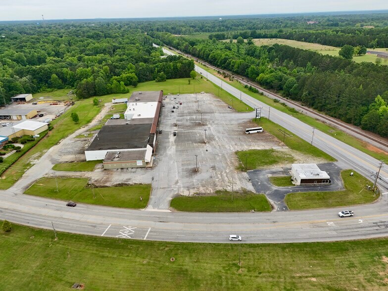 More Photos Of 28024-28032 Us-76 Hwy, Clinton Storefront For Sale