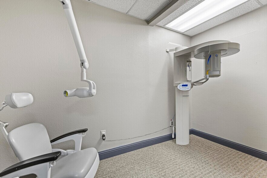 More Photos Of 1045 Live Oak Blvd, Yuba City Medical For Lease