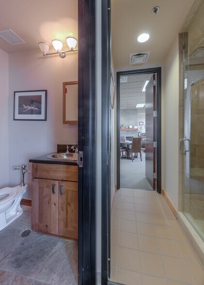 More Photos Of 1399 Horizon Ave, Lafayette Research And Development For Lease