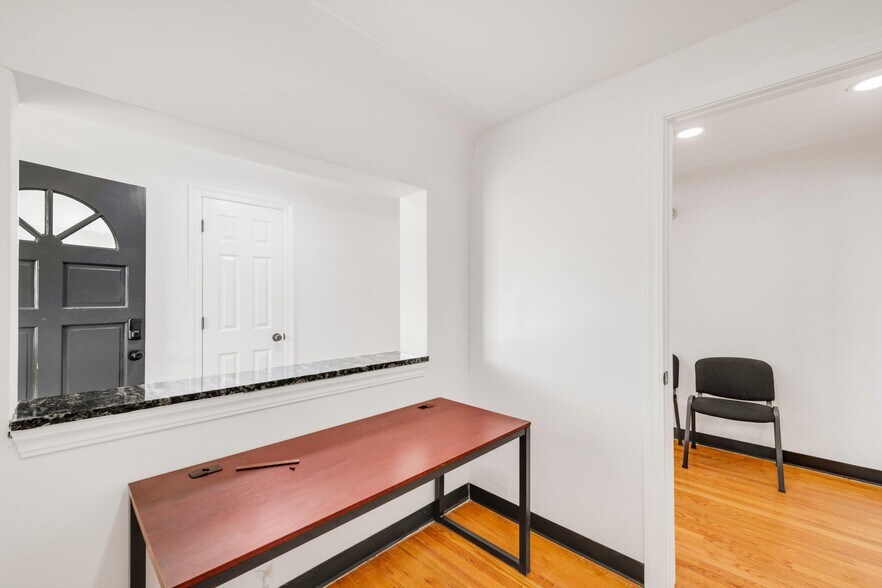 More Photos Of 2880 W 92nd Ave, Federal Heights Office Residential For Lease