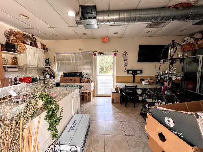 More Photos Of 7380 Wiles Rd, Coral Springs Freestanding For Sale