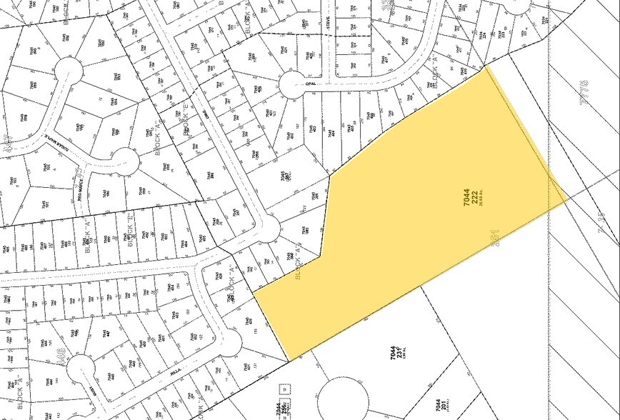 More Photos Of 1625 Lakes Pky, Lawrenceville Unknown For Lease