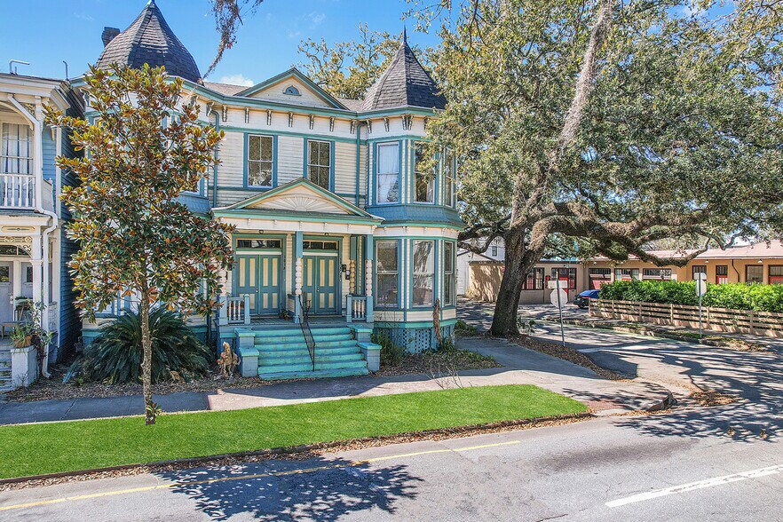More Photos Of 301 E Henry St, Savannah Multifamily For Sale