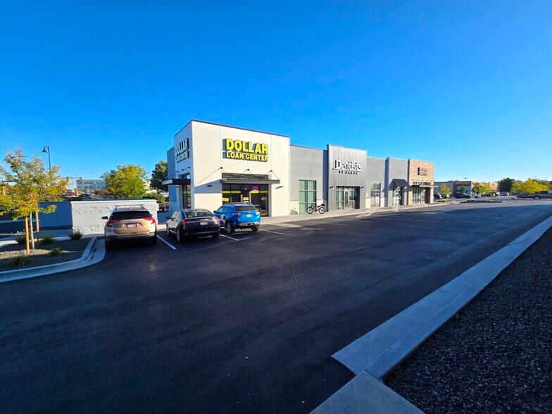 More Photos Of 1255 N Happy Valley Rd, Nampa Restaurant For Sale