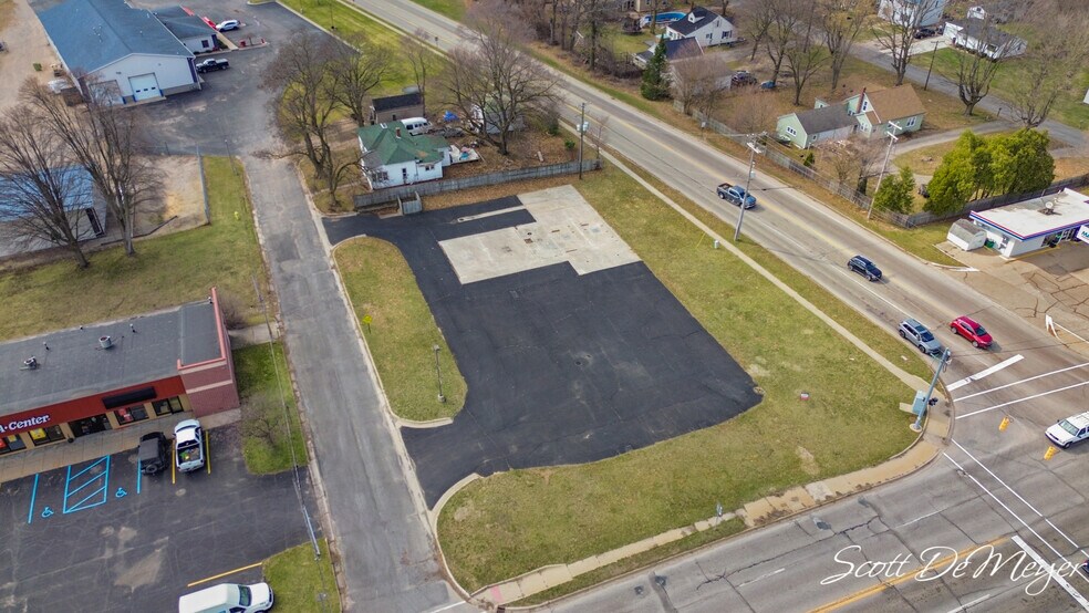 More Photos Of 100 W Marks St, Greenville Land For Sale