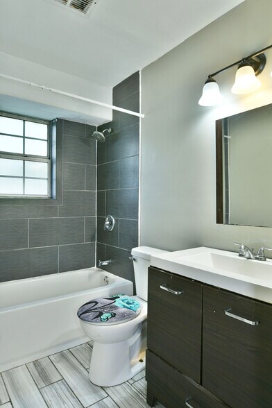 More Photos Of 203-205 Churchill Hubbard Rd, Youngstown Apartments For Sale
