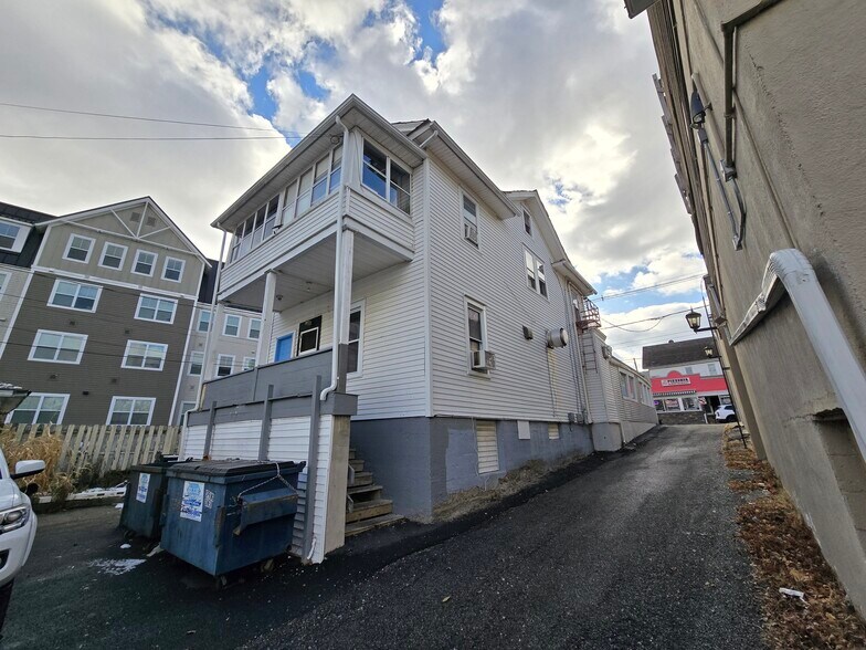More Photos Of 221 Spring St, Newton Apartments For Sale