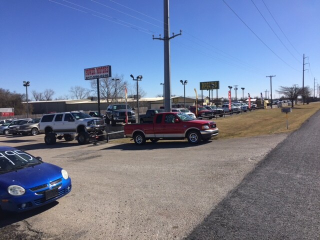 More Photos Of 3218 N Main St, Cleburne Auto Dealership For Lease